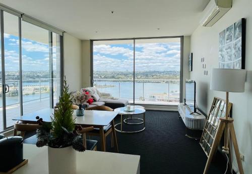 High-level water view apartment in Drummoyne