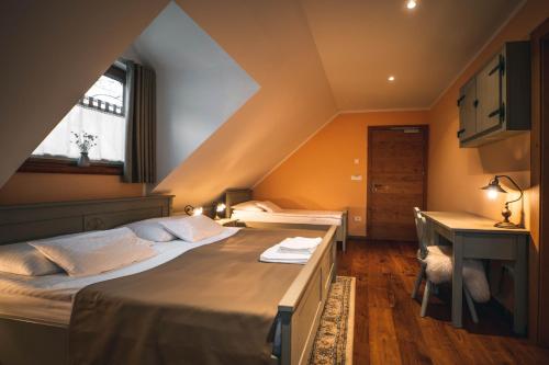 Hotel Zamorc - image 5