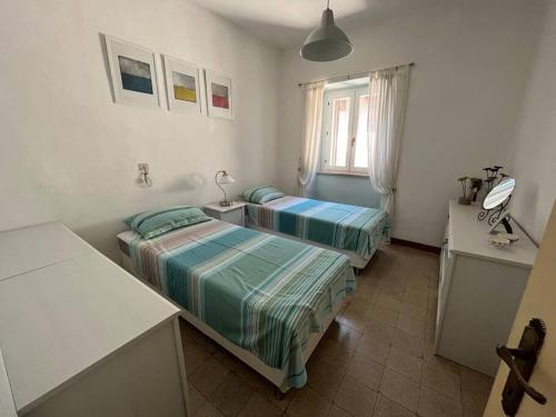 Guestroom, Casa Italica - a quaint getaway in rural Italy in Corfinio