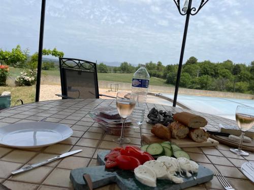 Holiday home Verdon with private pool and view in Artignosc-sur-Verdon