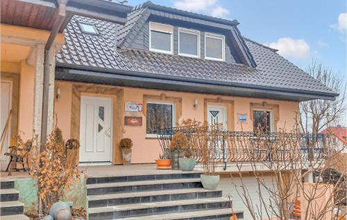 Stunning apartment in Espenau OT Mnchehof with 3 Bedrooms and WiFi