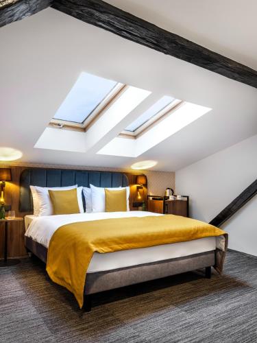 Old Market Residence Room Type - Superior Queen Room