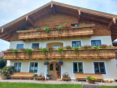 外部景觀, 蘭曾包爾度假屋 (Ferienhaus Lenzenbauer) in 哈爾旺