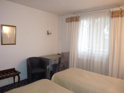 Hotel Victor Hugo - image 9