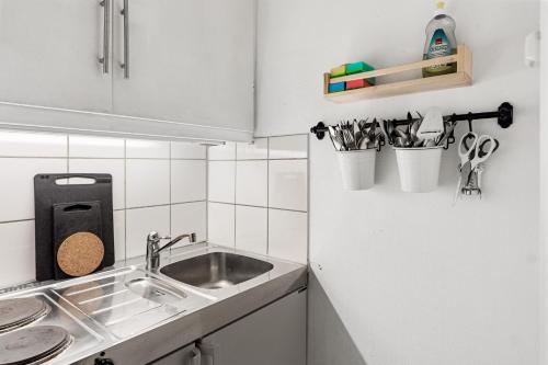 Small and cheap - 6 ppl - Super central - Balcony, Oslo (photo 10)