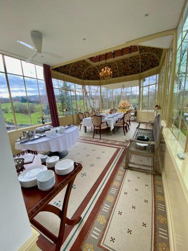 Restorāns, Domaine des Myosotis, holiday home in Moulins-Engilbert
