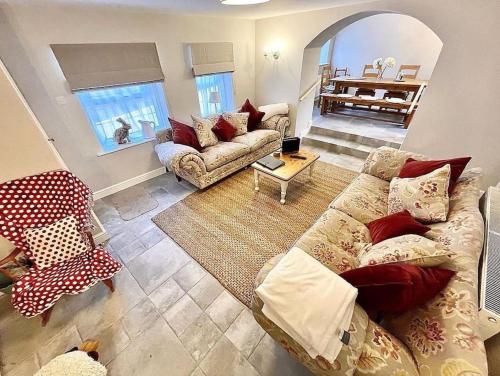 *Brecon Beacons,Log Burner, hot tub Dogs Welcome* in 柯里克豪威爾