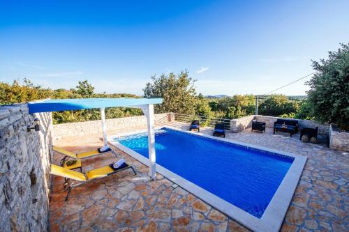MY DALMATIA - Holiday home Korlat with private pool