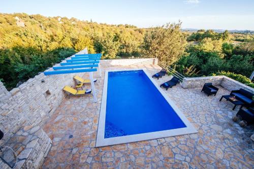 MY DALMATIA - Holiday home Korlat with private pool