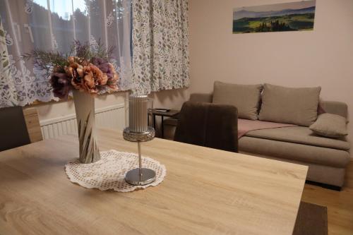 One-Bedroom Apartment image 10