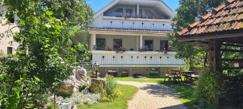 Apartmaji Marinka Hodnik