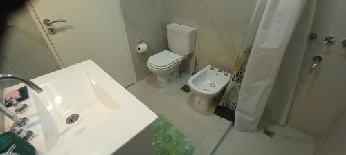 Colon Suites 2. Duplex a 18 minutos Aeropuerto Ezeiza