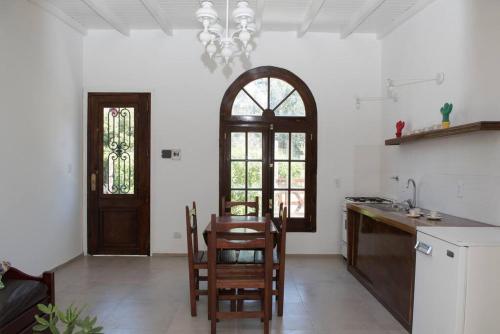 Cabaña Nélida - Atlántida - Santa Clara del Mar
