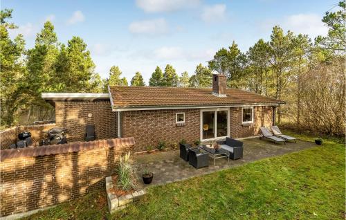  Cozy Home In Sæby With Sauna in Sæby