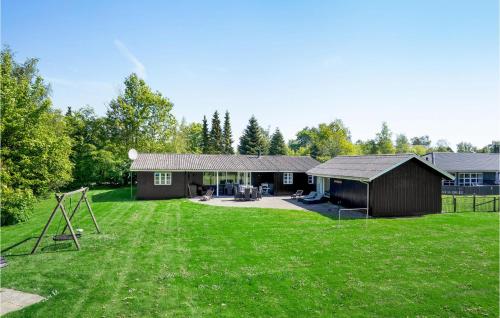 Awesome Home In Væggerløse With Kitchen