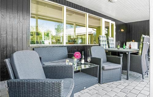Vista exterior, Awesome Home In Væggerløse With Kitchen in Idestrup