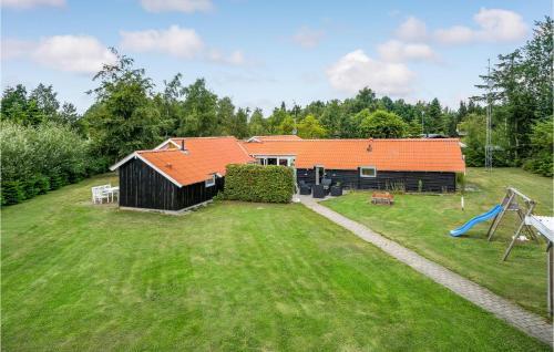 Cozy Home In Væggerløse With Sauna
