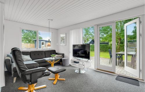  Pet Friendly Home In Vinderup With Sauna in Vinderup