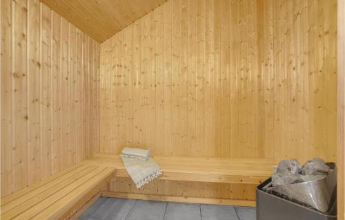 Attractions, Holiday Home Blommestien Ii in Idestrup