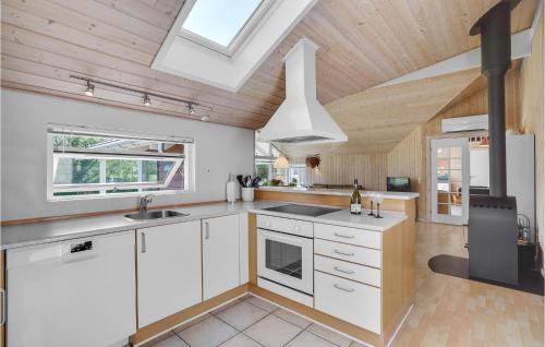 Kitchen, Holiday Home Blommestien Ii in Idestrup