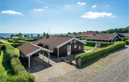  Nice Home In Sjlund With 4 Bedrooms, Sauna And Wifi, Pension in Hejls bei Sønder Stenderup