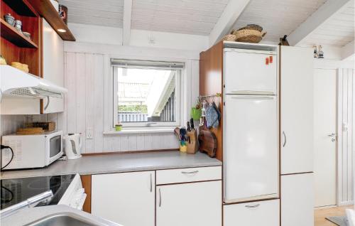 Kitchen, Lovely Home In Hadsund With Sauna in Hadsund