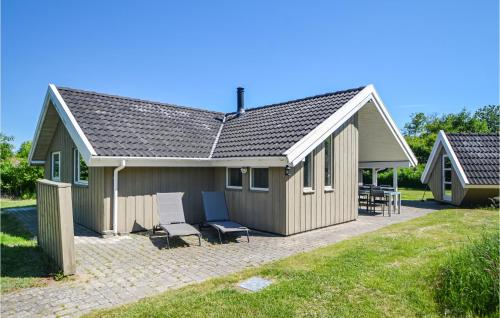  Awesome Home In Oksbl With 4 Bedrooms, Sauna And Wifi, Unterkunft in Ovtrup