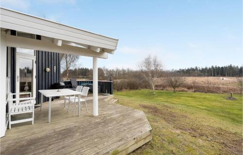 Nice Home In Grenaa With Kitchen