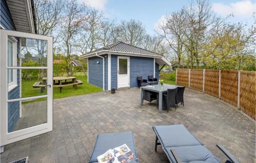 Exterior view, Holiday Home Ildervej Yellow in Skuldbol