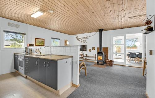 Kitchen, Holiday Home Ildervej Yellow in Skuldbol
