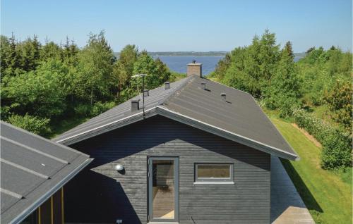  Beautiful Home In Skals With 3 Bedrooms And Wifi in Skals