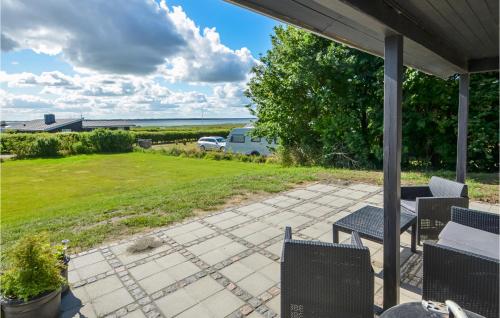  Cozy Home In Øster Assels With Wifi in Øster Assels