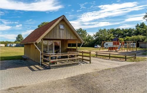 Lovely Home In Tranekr With Kitchen