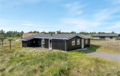 Amazing Home In Hvide Sande With 3 Bedrooms And Wifi