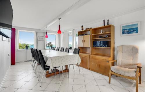  Amazing Home In Sydals With 8 Bedrooms, Sauna And Wifi in Kegnæshøj