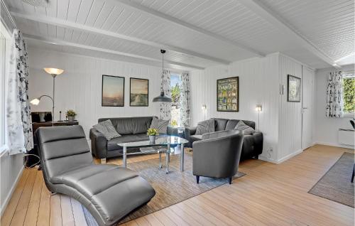 Amazing Home In Rm With 4 Bedrooms, Sauna And Wifi in Römö Kirkeby
