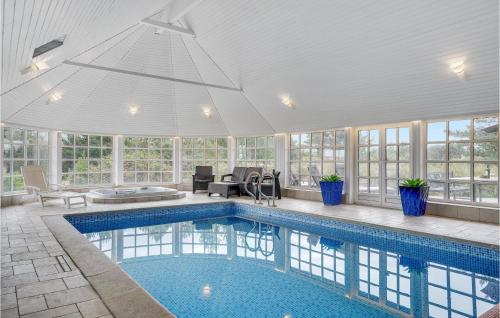 Swimming pool, Stunning Home In Rømø With Kitchen in Romo Kirkeby