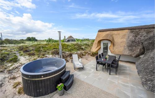  3 Bedroom Gorgeous Home In Hvide Sande in Bjerregård
