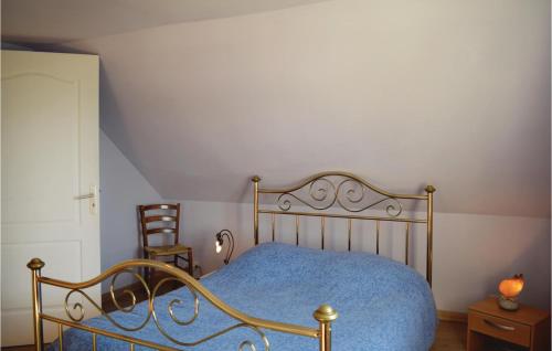 Beautiful home in Saint Michel en Greve with 3 Bedrooms and WiFi in Πλεστίν Λε Γκρέβ