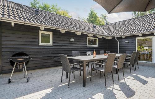 Exterior view, Holiday Home Bæverstien Iii in Idestrup