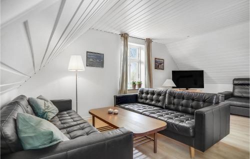  Amazing Apartment In Allingåbro With Wifi in Allingåbro