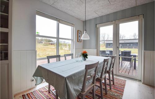 Gorgeous Home In Ejstrupholm With Wifi