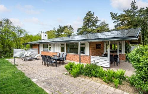 5 Bedroom Stunning Home In Gilleleje