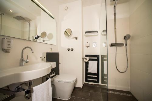 Turm Hotel - image 12