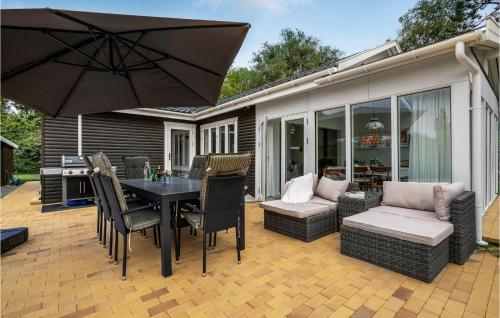Zunanjost, 4 Bedroom Beach Front Home In Sydals in Sydals