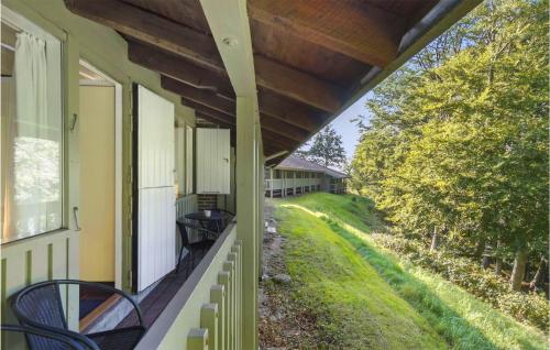 Exterior view, Lovely Apartment In Allinge With Wifi in Slotslyngvej