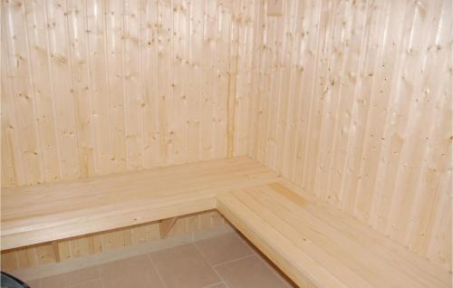 Swimming pool, Holiday Home Blommestien Idestrup Iv in Idestrup