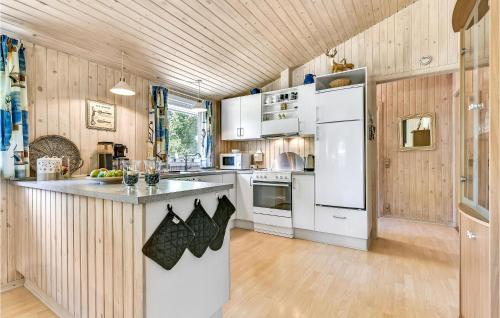 Konyha, Holiday Home Bellisvej Tranekær Ii in Stoense Udflyttere