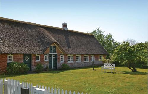 Gorgeous Home In Fan With Kitchen