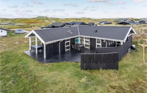  Cozy Home In Hvide Sande With Wifi in Bjerregård